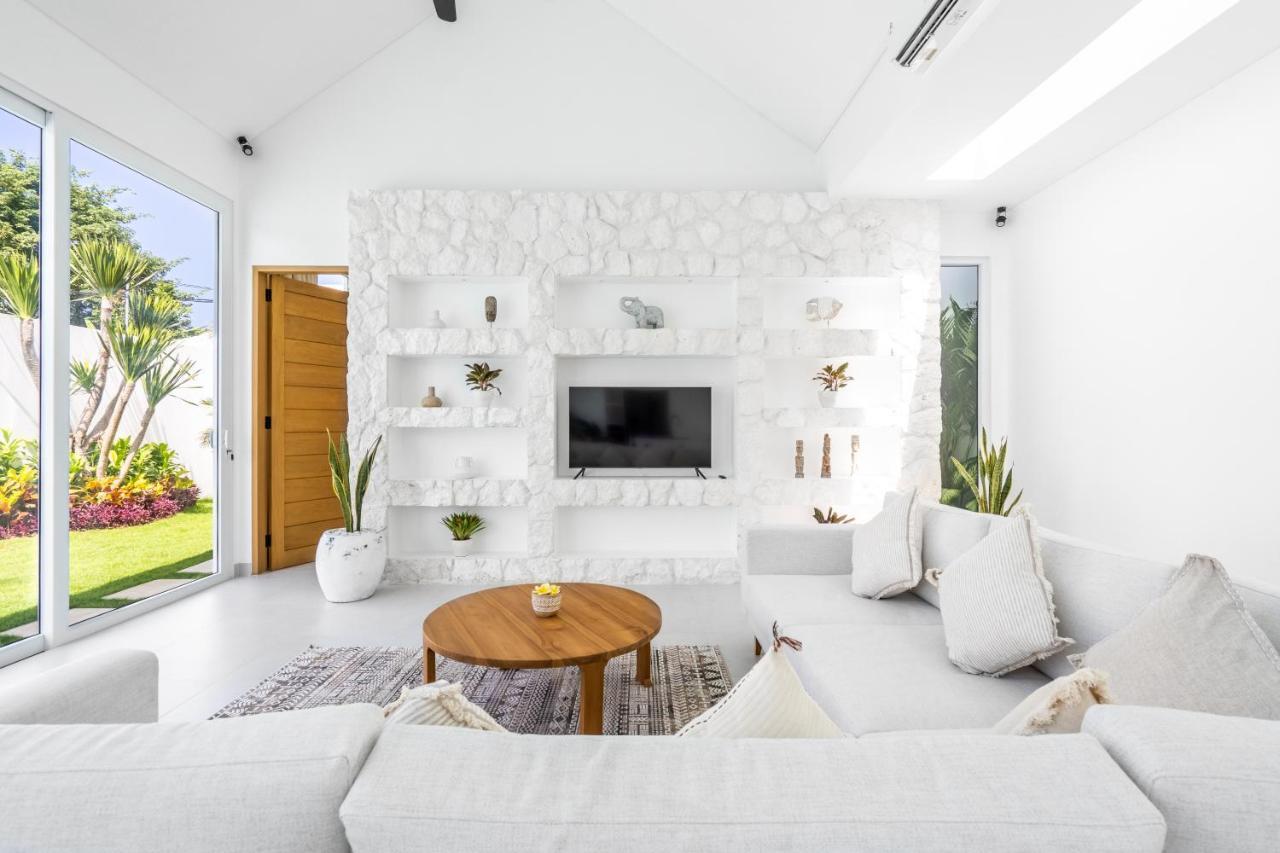 Casa Blanca Villa By Betterplace Uluwatu Exteriér fotografie
