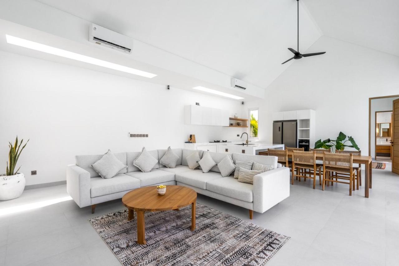 Casa Blanca Villa By Betterplace Uluwatu Exteriér fotografie