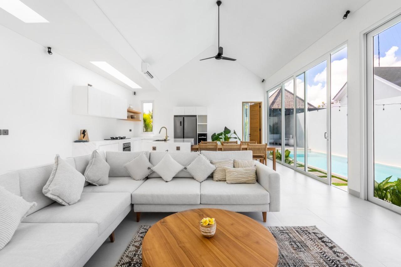 Casa Blanca Villa By Betterplace Uluwatu Exteriér fotografie